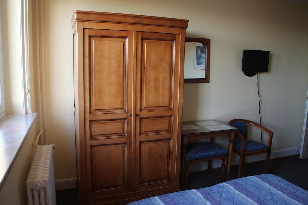 L'Hostellerie Le Turckheim Croix D'Or Trois-Épis Rom bilde